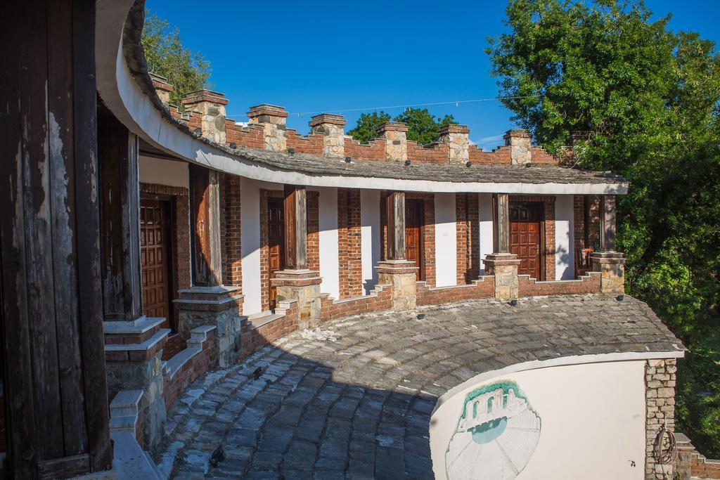 Hotel Livia Ksamil Luaran gambar