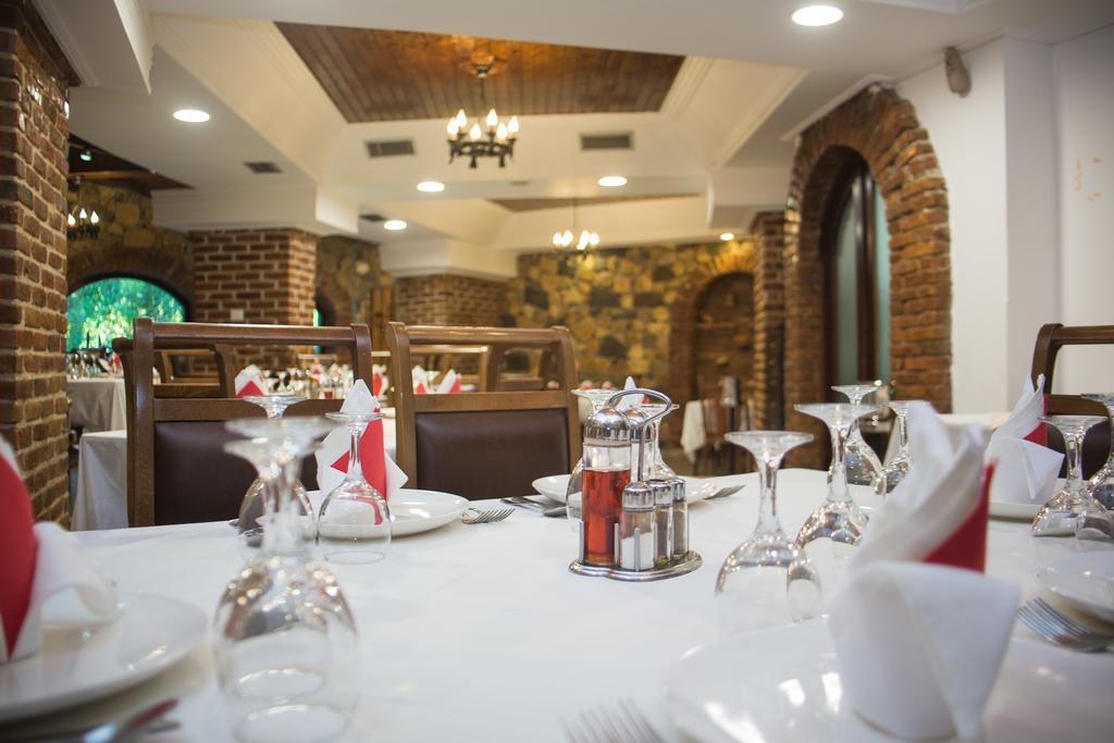 Hotel Livia Ksamil Luaran gambar