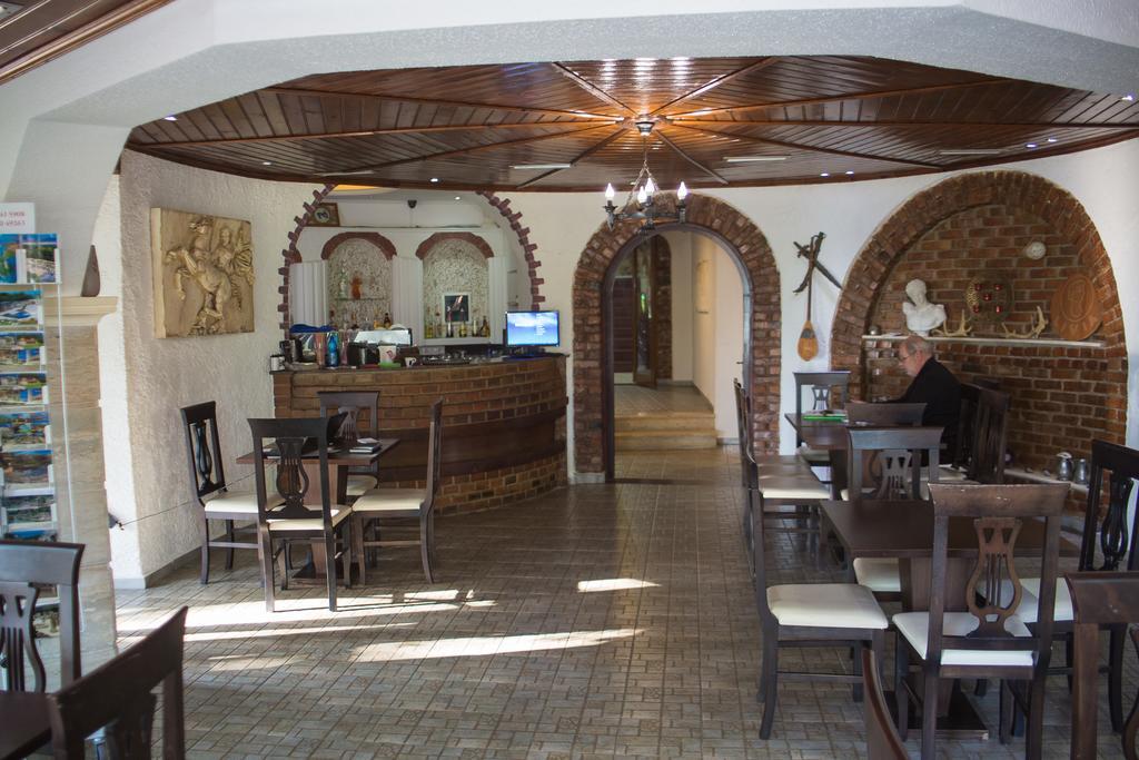 Hotel Livia Ksamil Luaran gambar