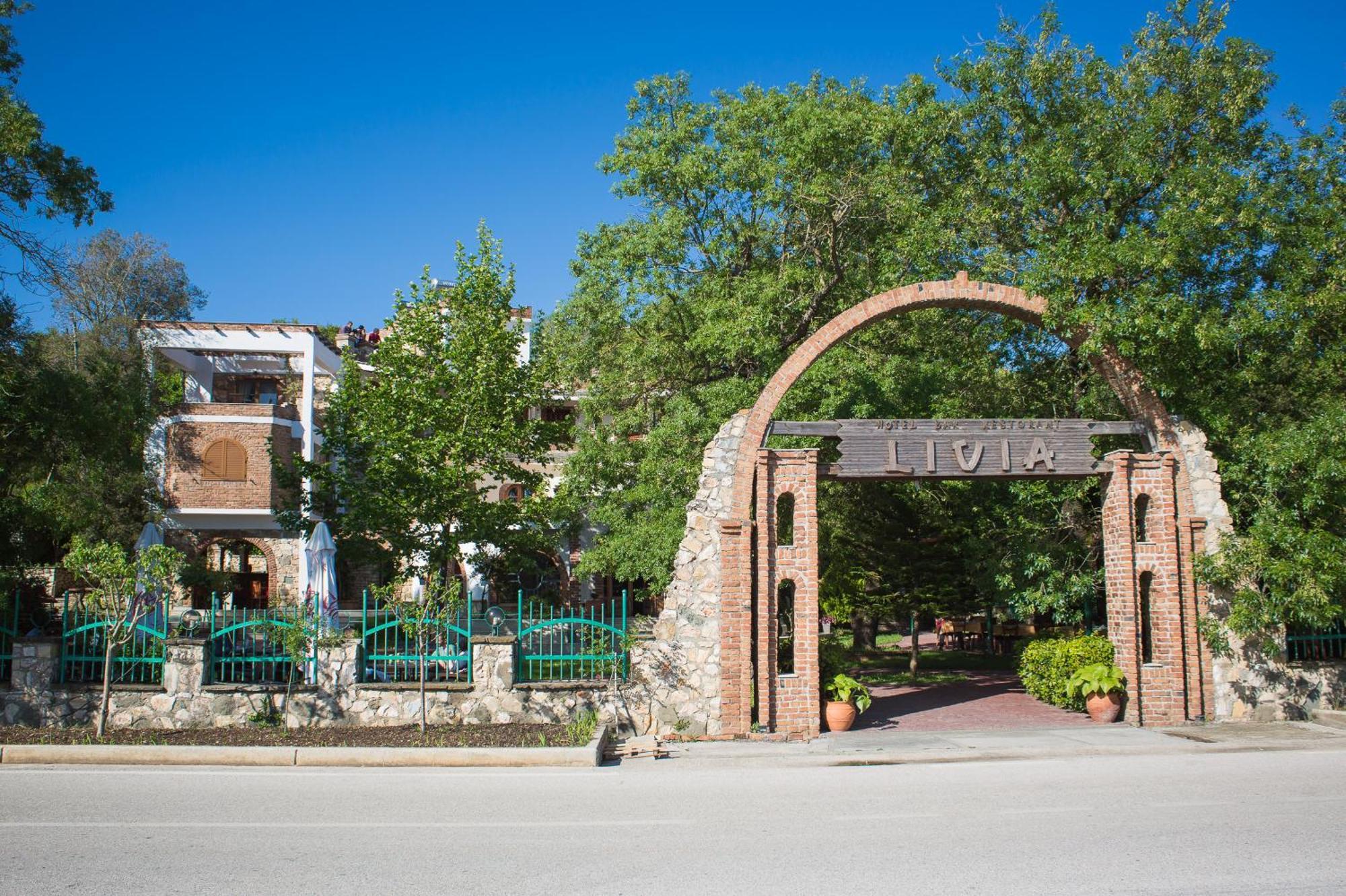 Hotel Livia Ksamil Luaran gambar